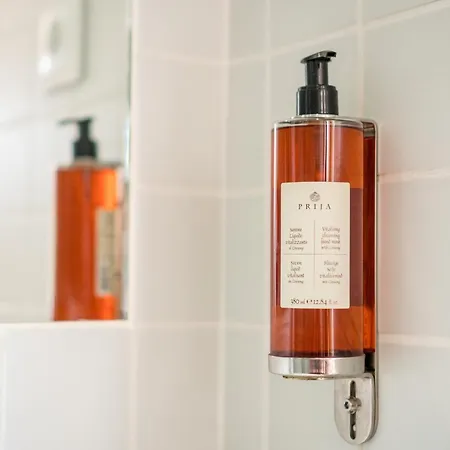 Welcome Madeira By Wanderlust Madeira Фуншал